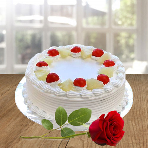 Exquisite Vanilla Cake N Red Rose